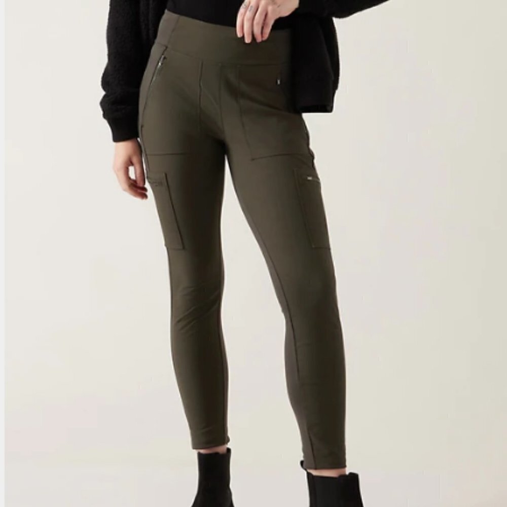 Athleta Headlands Hybrid Cargo II Tight